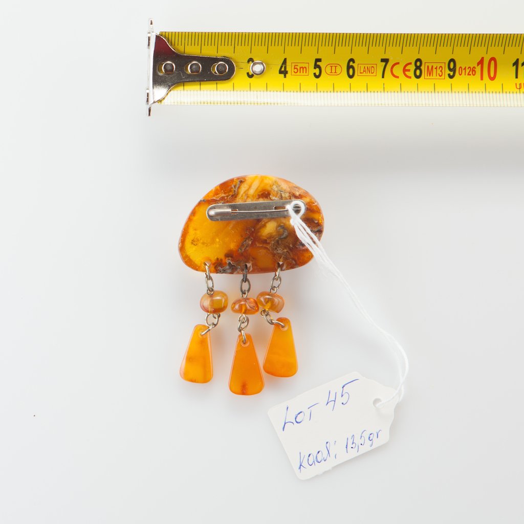 Natural Old Baltic Amber brooch. — image 2