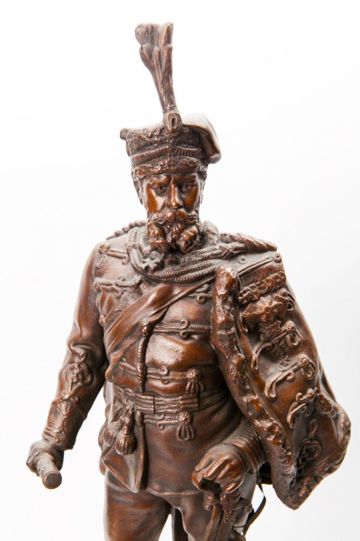 Russian Field Marshal sculpture. — image 4