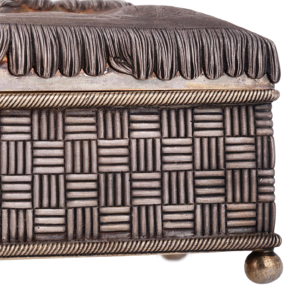 Trompe l'oeil silver casket by Loskutov — image 4