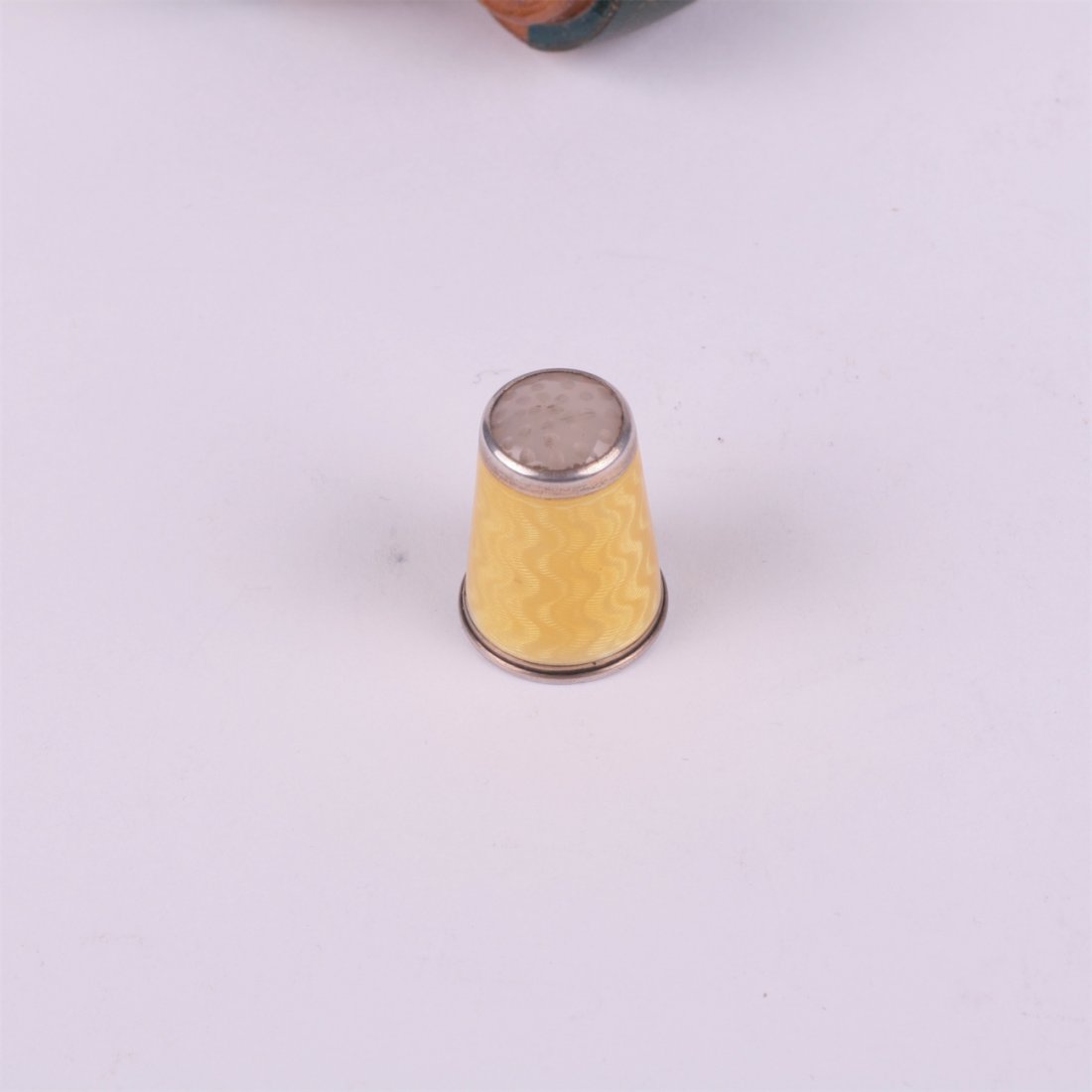 Decorative silver thimble in a case. K.Bok. — image 3