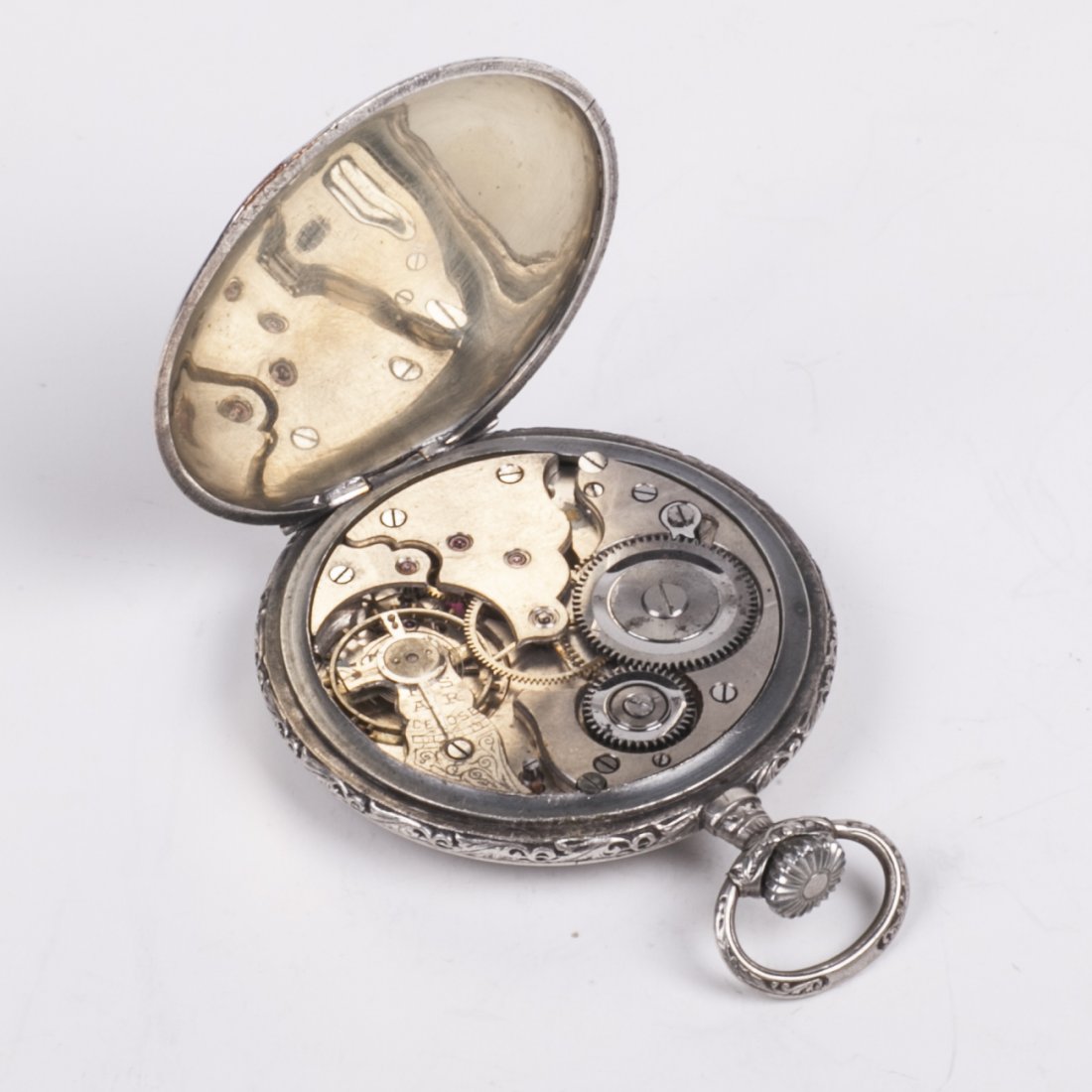 Metal pocket watch with hunting scene — image 5