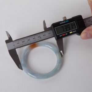 Hand bracelet from jade stone. — image 3