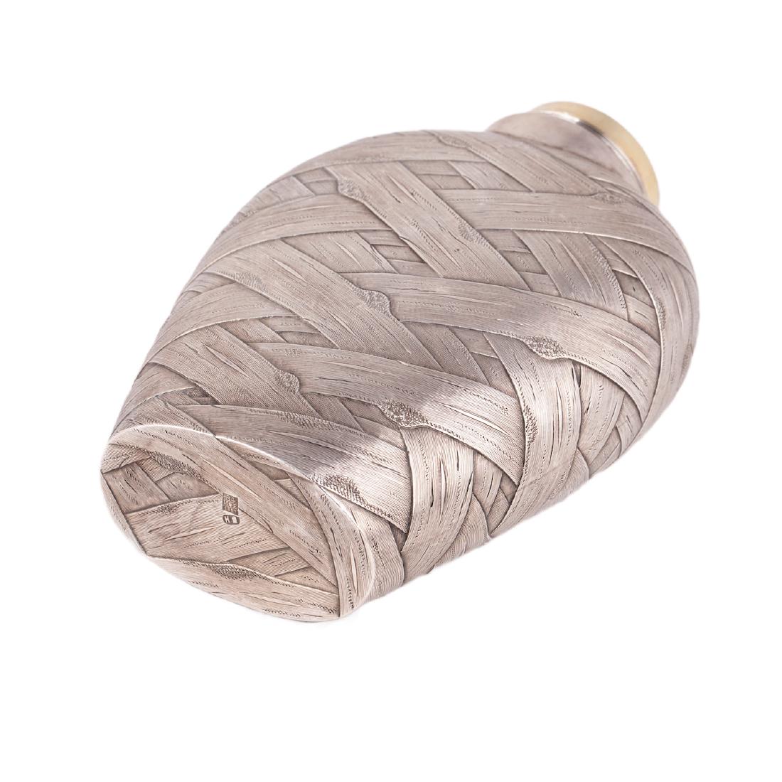 Trompe l'oeil silver flask, Petersburg, 1887 — image 4