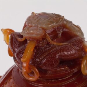 Asian carved agate vessel. — image 3
