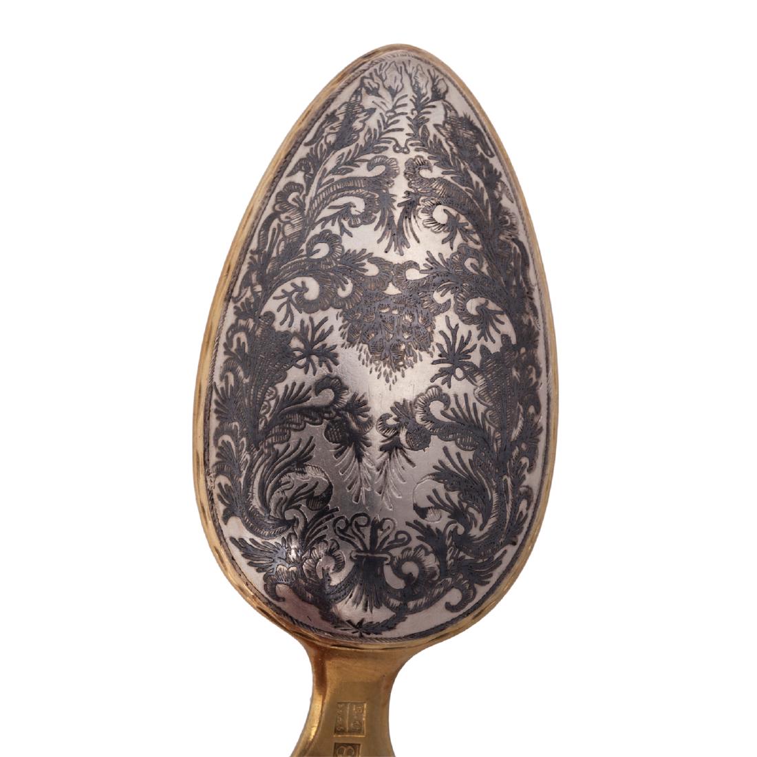 Russian silver-gilt and niello spoon — image 4