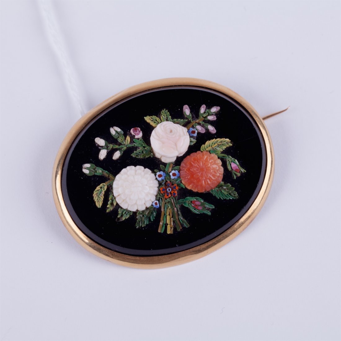18K gold italian micro mosaic brooch. — image 1