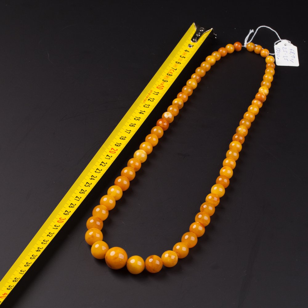 Antique amber necklace. — image 2
