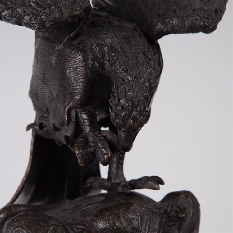 Large Antique Chinese Incense Burner. — image 4
