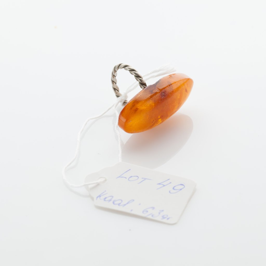 Natural Old Baltic Amber ring. — image 3