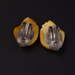 Amber earclips. — image 3