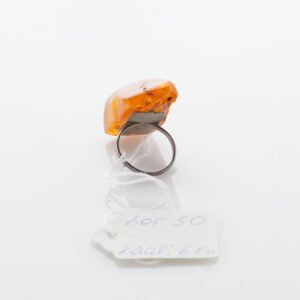 Natural Old Baltic Amber ring. — image 3