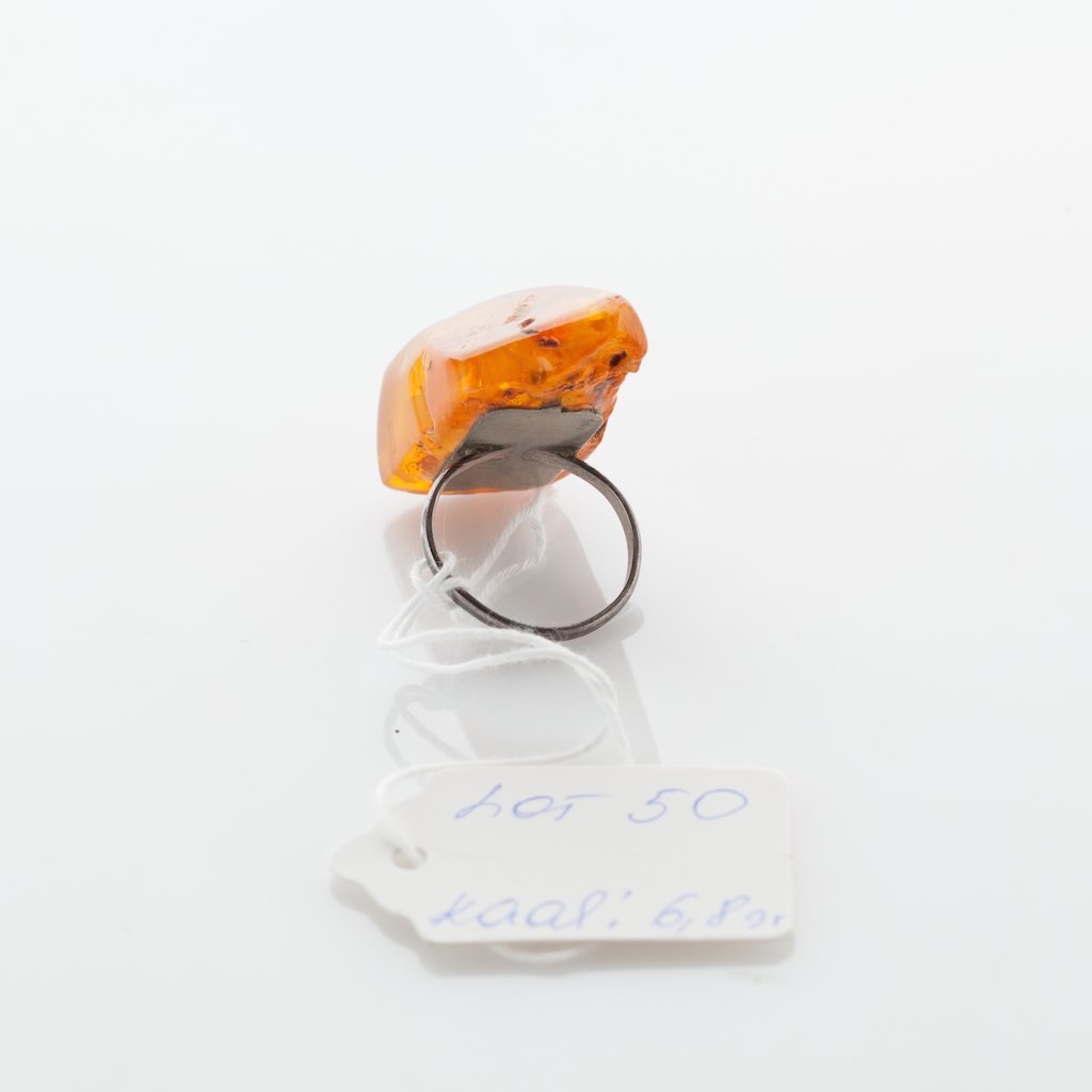 Natural Old Baltic Amber ring. — image 3