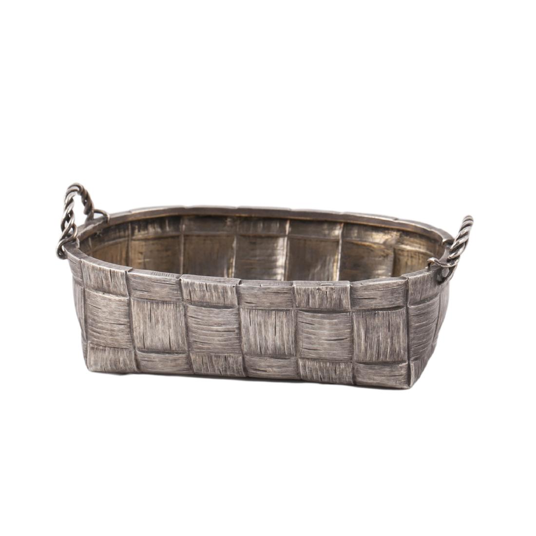 Trompe l'oeil silver decorative tray by Grachev — image 1