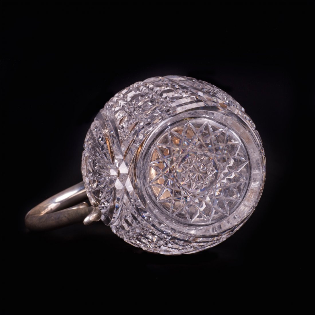 Russian neoclassical cut-glass and silver-gilt carafe — image 4