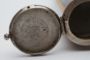 Tobacco-pipe with miniature. — image 2