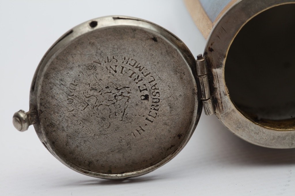 Tobacco-pipe with miniature. — image 2