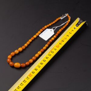 Antique amber necklace. — image 2