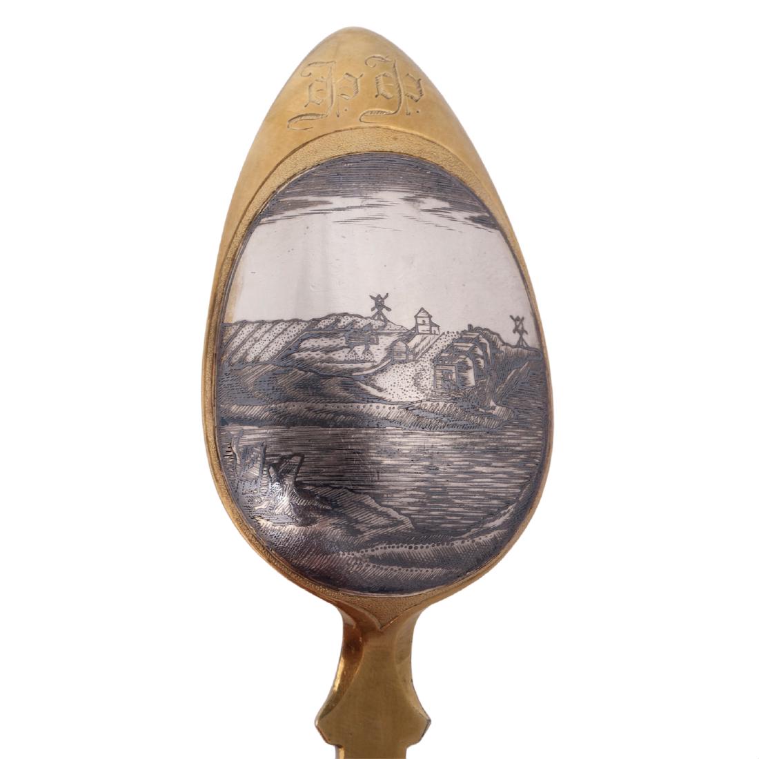 Russian silver-gilt and niello spoon — image 4