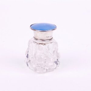 Snuff bottle with glass, silver and enamel. — image 1