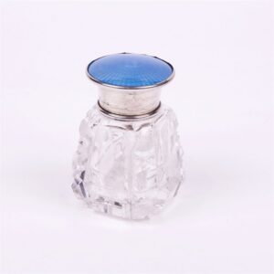 Snuff bottle with glass, silver and enamel. — image 2