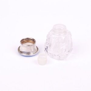 Snuff bottle with glass, silver and enamel. — image 3