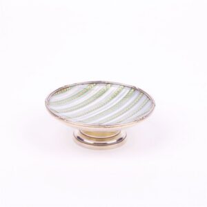 French silver vase on the legs. — image 1