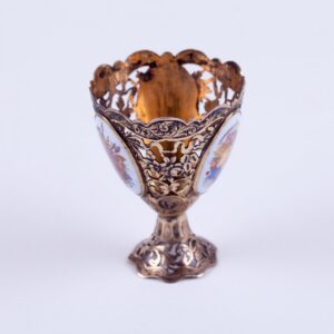 Silver stand for egg. — image 4