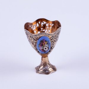 Silver stand for egg. — image 5