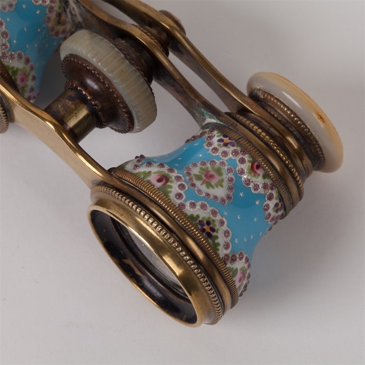 Enamel opera glasses. — image 3