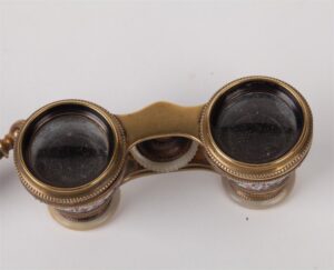 Enamel opera glasses. — image 5