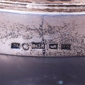 Engraved silver and cut-glass cup with cast bear figure — image 4