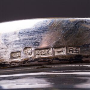Engraved silver and cut-glass cup with cast bear figure — image 5