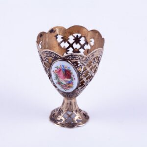 Silver stand for egg. — image 1