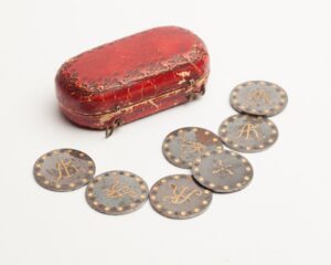 Box with playing chips. Russia. — image 2
