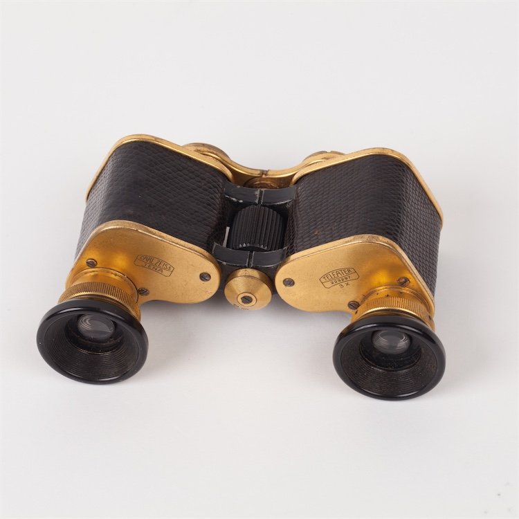 Opera glasses. 19th century. — image 1