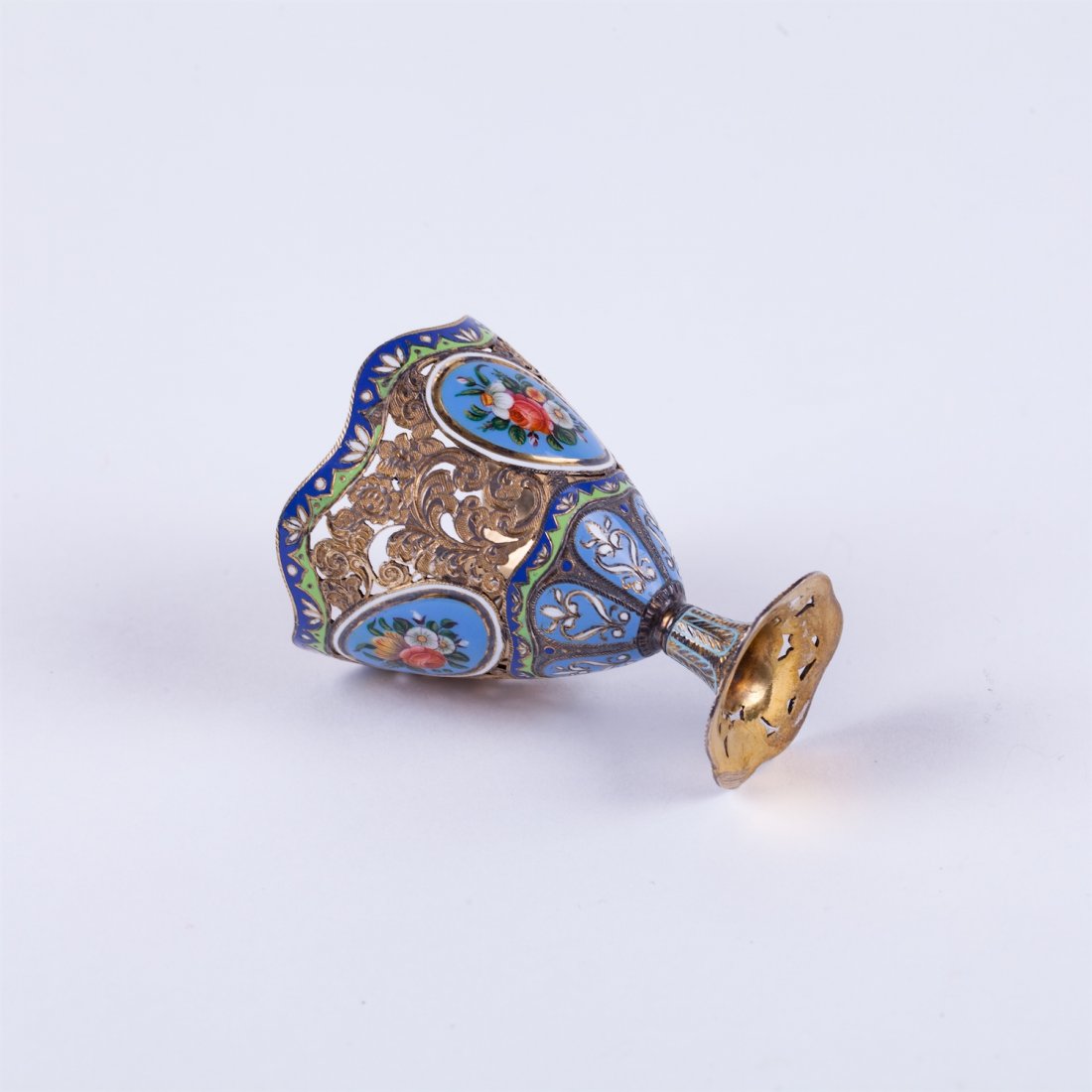 Silver stand for egg. — image 5