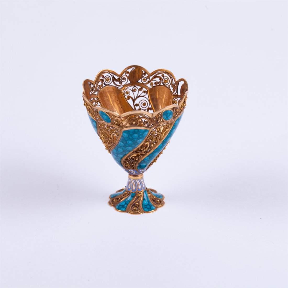 18K gold stand for egg with enamel. — image 1