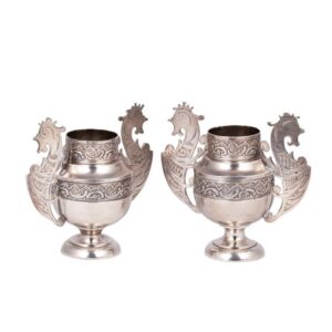 A pair of silver vodka beakers by I.Khlebnikov — image 1