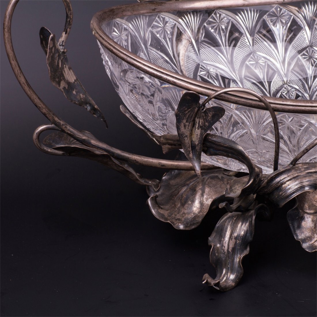 Exceptional Faberge silver-gilt and cut-glass fruit — image 3