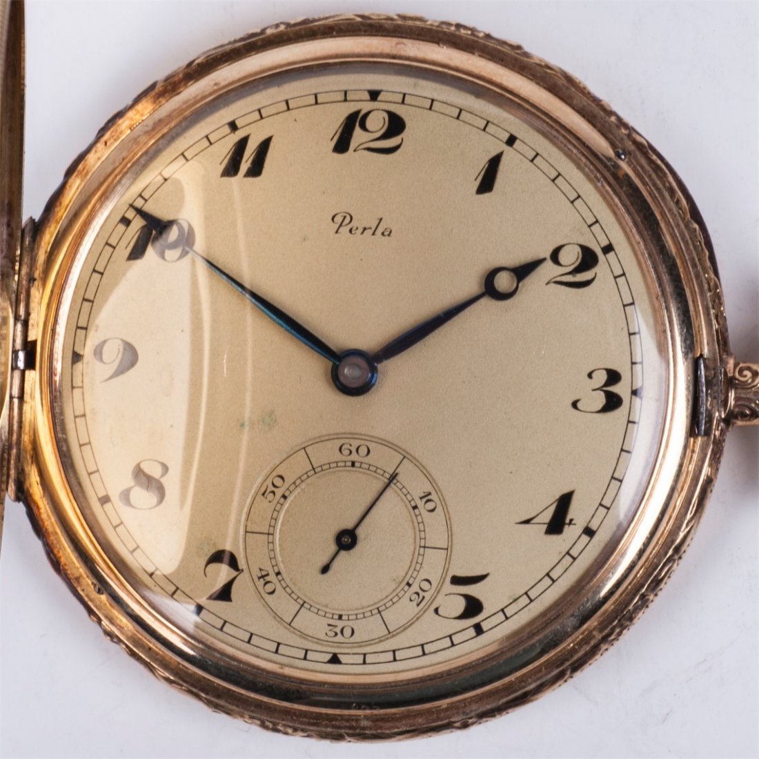 Gold pocket watch "Perla" with the gold chain in a box — image 2