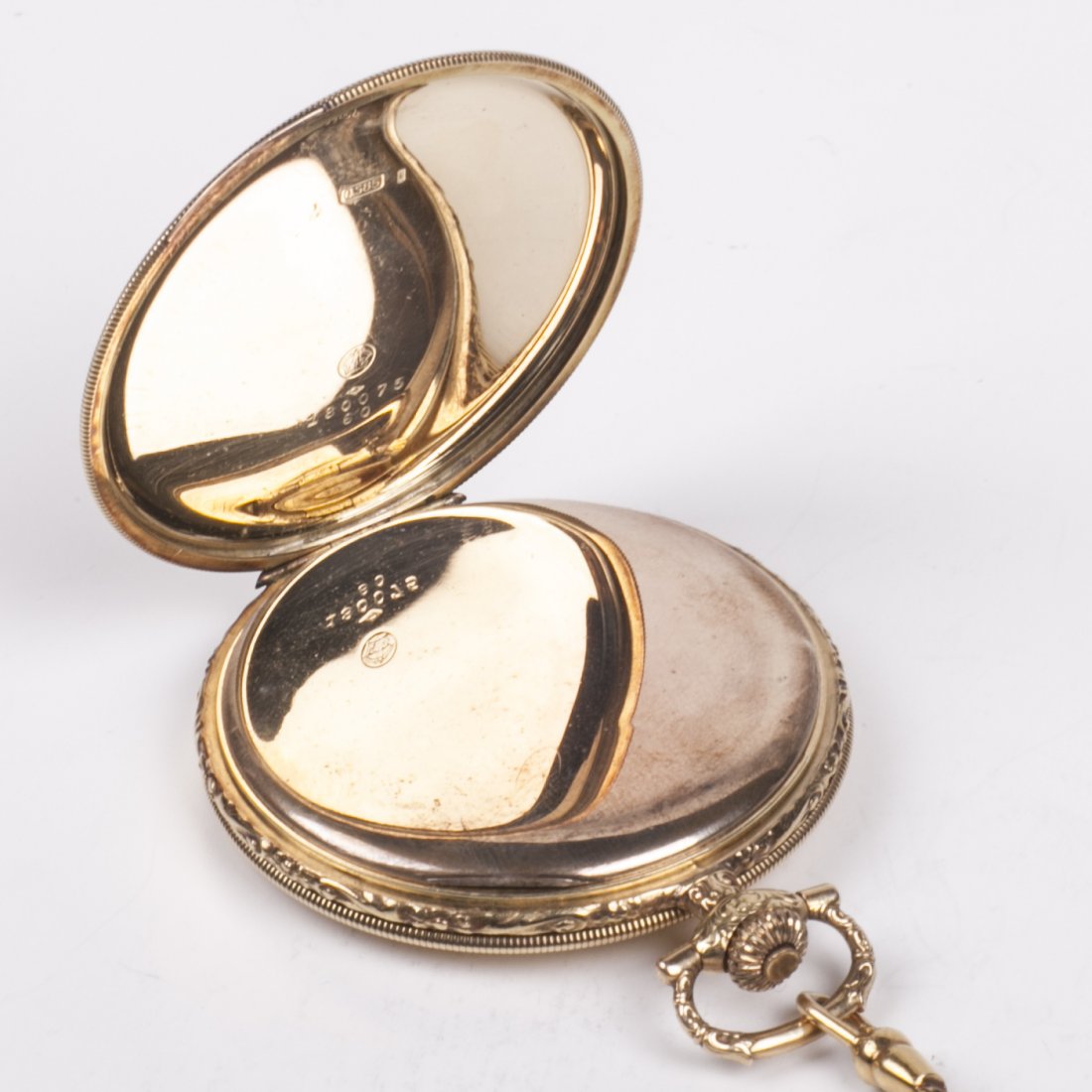 Gold pocket watch "Perla" with the gold chain in a box — image 6