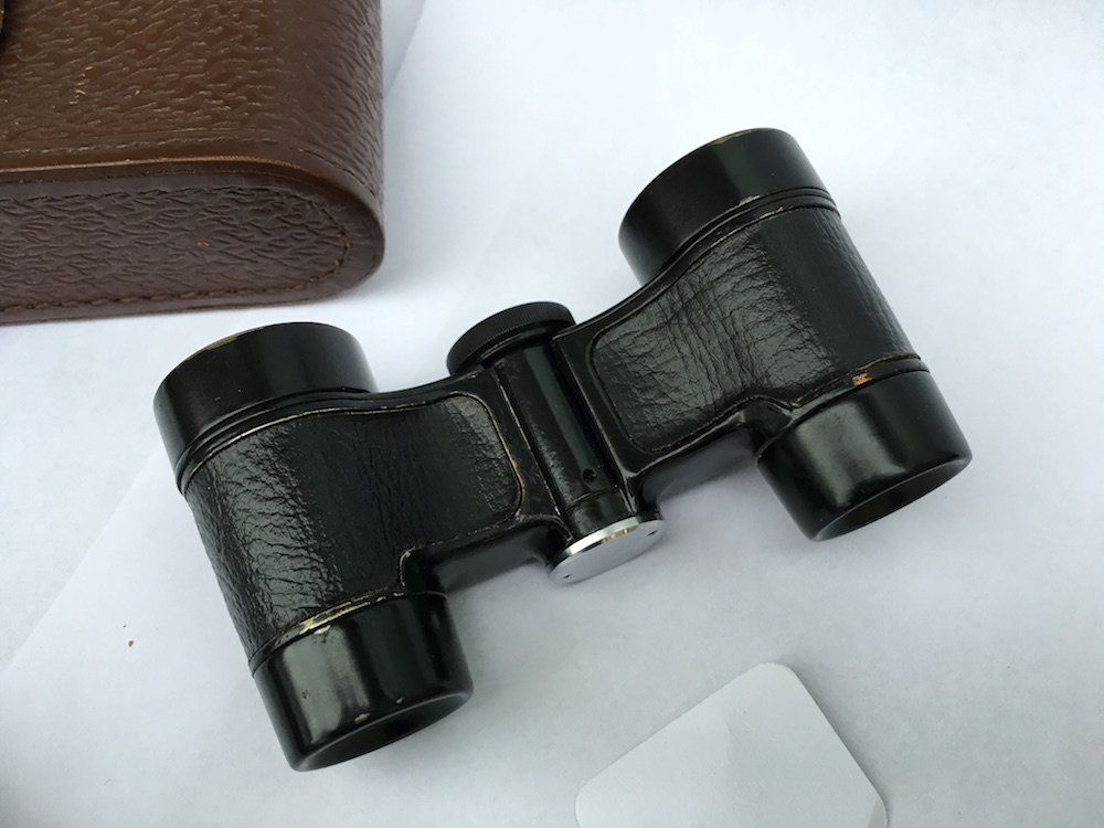 Opera glasses. — image 3
