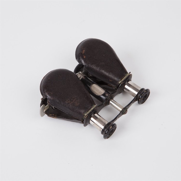 Opera glasses. 19th century. — image 4
