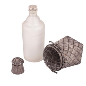Trompe l'oeil vodka set in a box by N.Feofilov — image 4