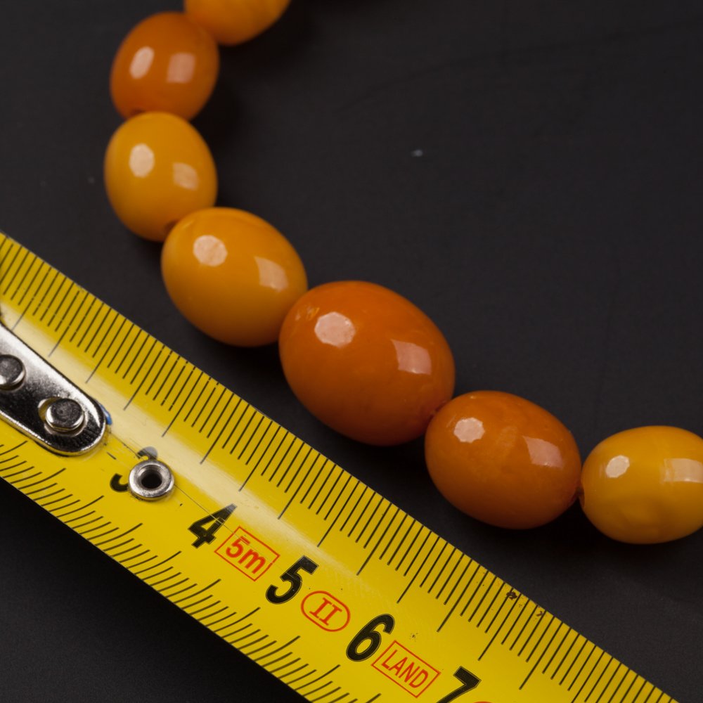Antique amber necklace. — image 4