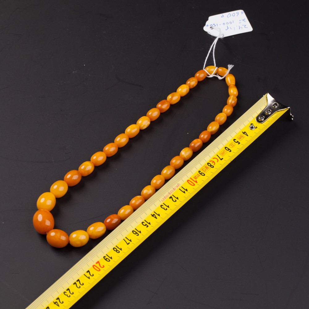 Antique amber necklace. — image 5