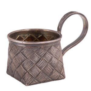 Unusual silver Trompe l'oeil vodka set — image 4