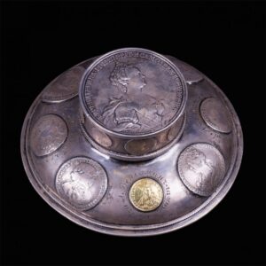 Exceptional Russian goblet enchased with Russian coins — image 4