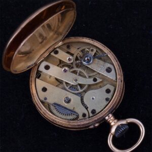 Open face gold pocket watch — image 4