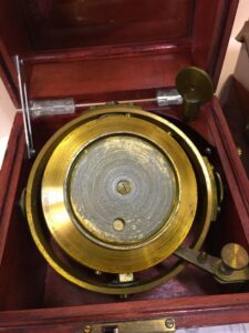 Two-day Russian marine chronometer. — image 3